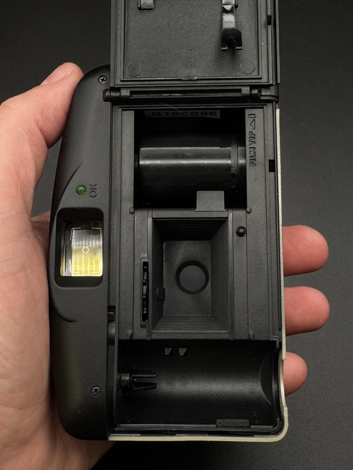 Praktica Sport SK750 Vintage 35mm Compact Analog Film Camera - Fully Working