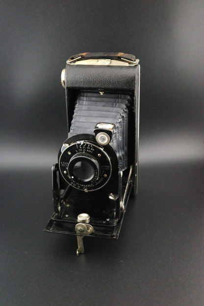 Kodak Six-20 Junior Vintage 1930's 620 Folding Camera - Tested & Working VGC