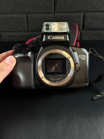 Canon EOS 750 Vintage 1980's 35mm SLR Film Camera Body Only - Tested & Working
