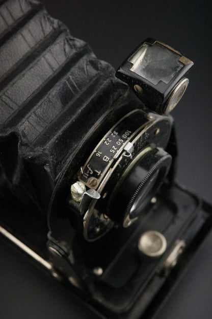 Kodak Six-20 Junior Vintage 1930's 620 Folding Camera - Tested & Working VGC
