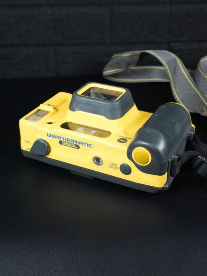 Minolta Weathermatic 35DL 1980'S Underwater 35mm Film Camera Yellow - Working