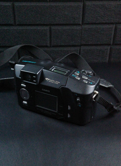 Casio BestShot QV-3500EX Vintage Y2K 3.3MP 12X Zoom Digital Camera - Near Mint