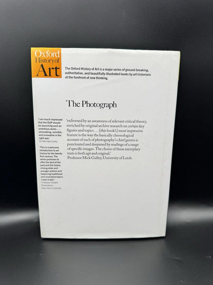 The Photograph: A Visual and Cultural History - Clarke, Graham