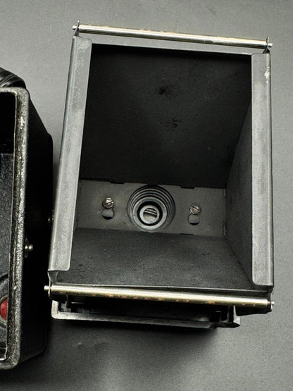 Vintage 1950's Conway Popular Model 120 Roll Film Box Camera - Faulty (F204)