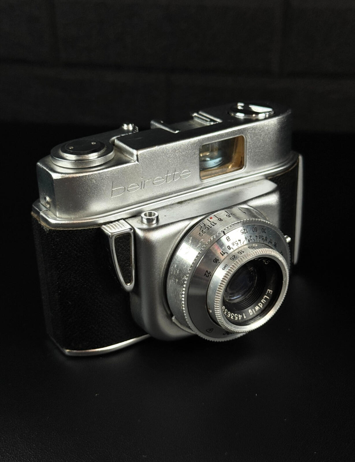 Beirette Junior II Vintage 1950's Compact 35mm Film Camera - Faulty - Not Firing