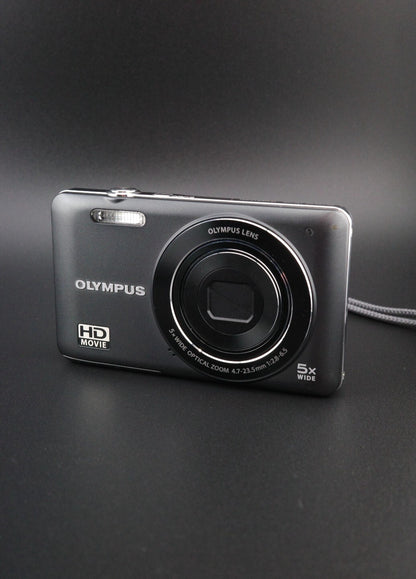 Olympus VG-120 14MP CCD Digital Camera + New Battery / Charger Tested & Working