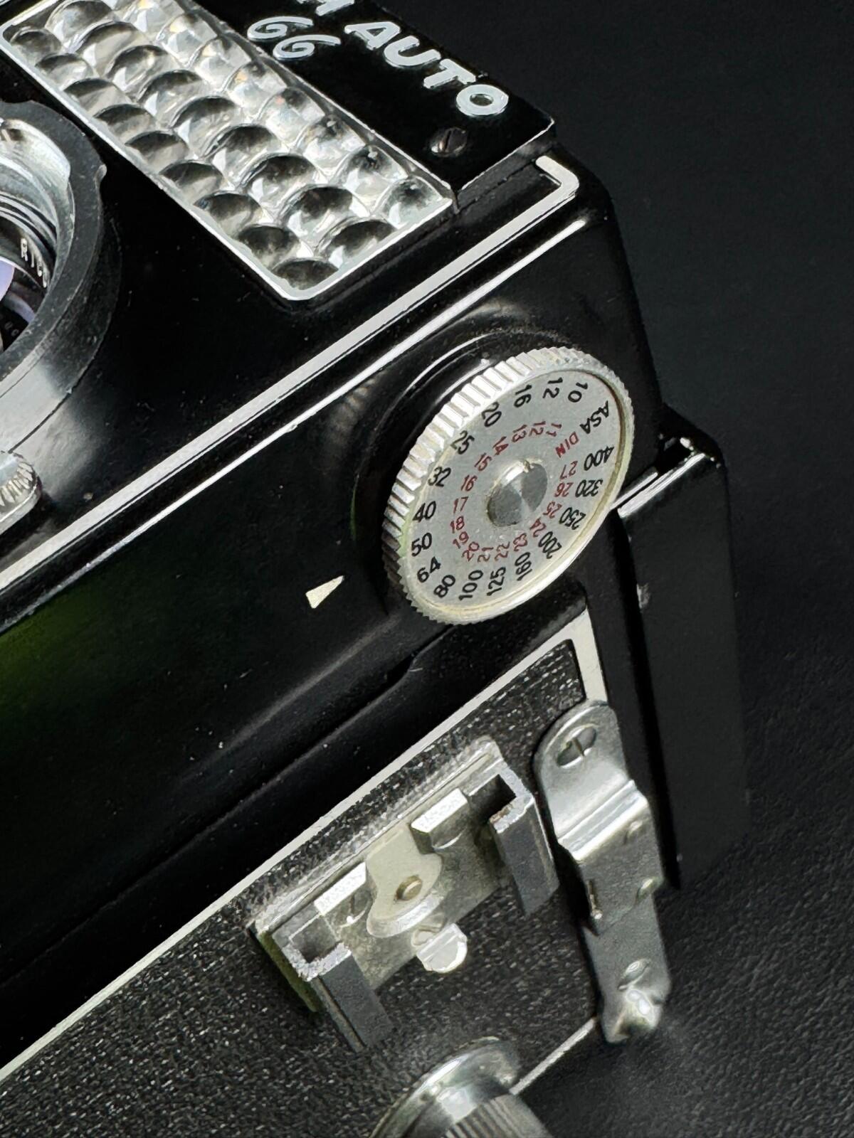 Ricoh Auto 66 TLR 120 Film Camera & Case - Fully Working - Stunning Condition