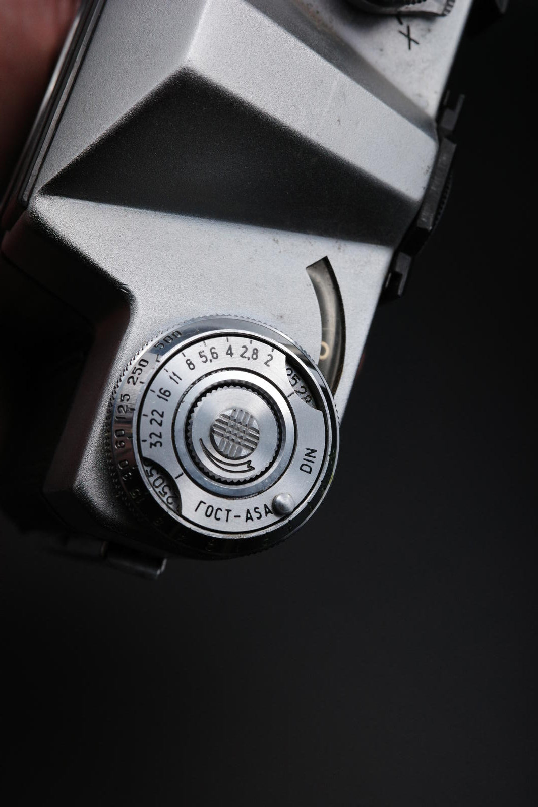 Zenit-E 35mm Vintage 1960's SLR Film Camera – Spares or Repair