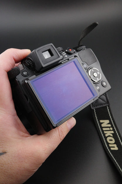 Nikon Coolpix P500 12.1MP 36x Zoom Digital Bridge Camera + New Battery / Charger