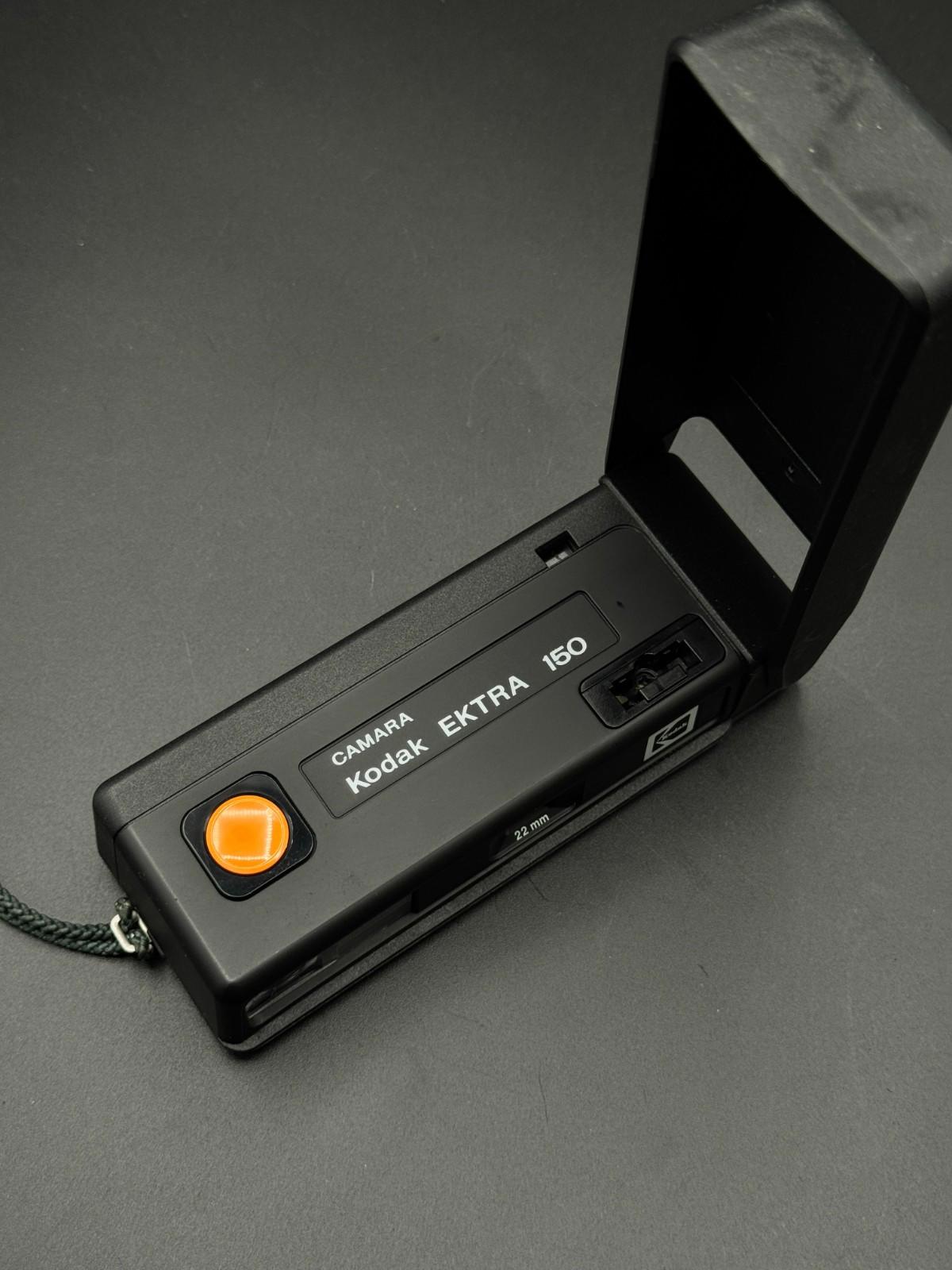 Rare Vintage 1980's Kodak Ektra 150 Film Camera - Tested & Working (09)