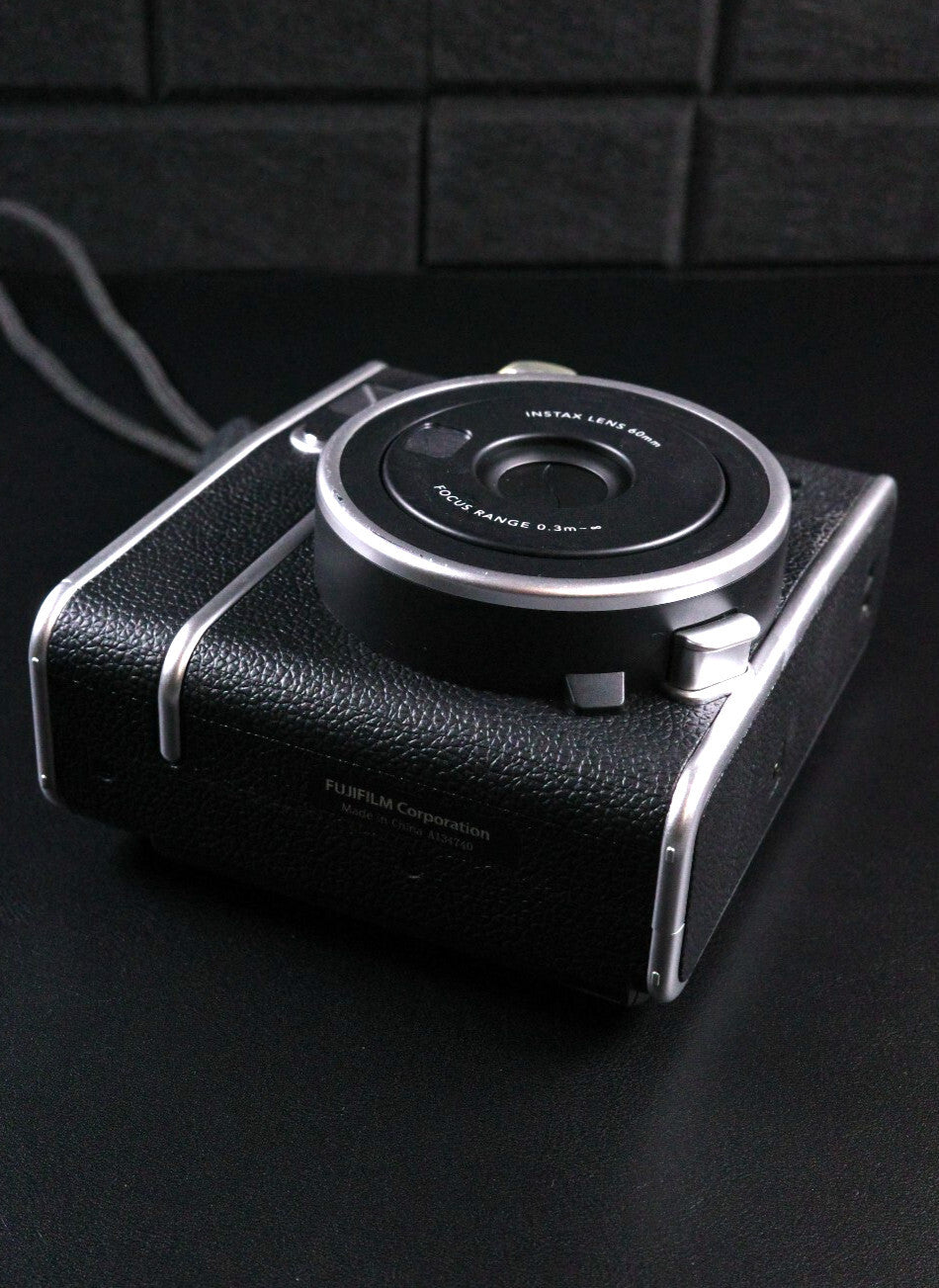 Fujifilm Instax Mini 40 Instant Film Camera + Batteries - Tested & Working