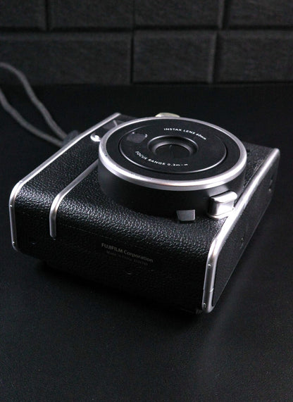 Fujifilm Instax Mini 40 Instant Film Camera + Batteries - Tested & Working