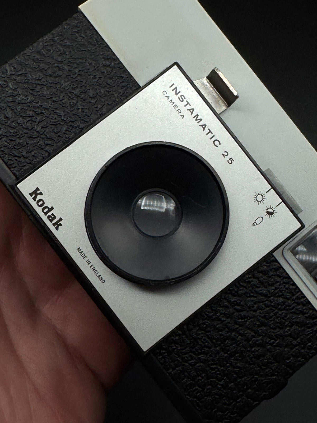 Vintage 1960's Kodak Instamatic 25 Retro 126 Film Camera - Winds & Fires (J211)