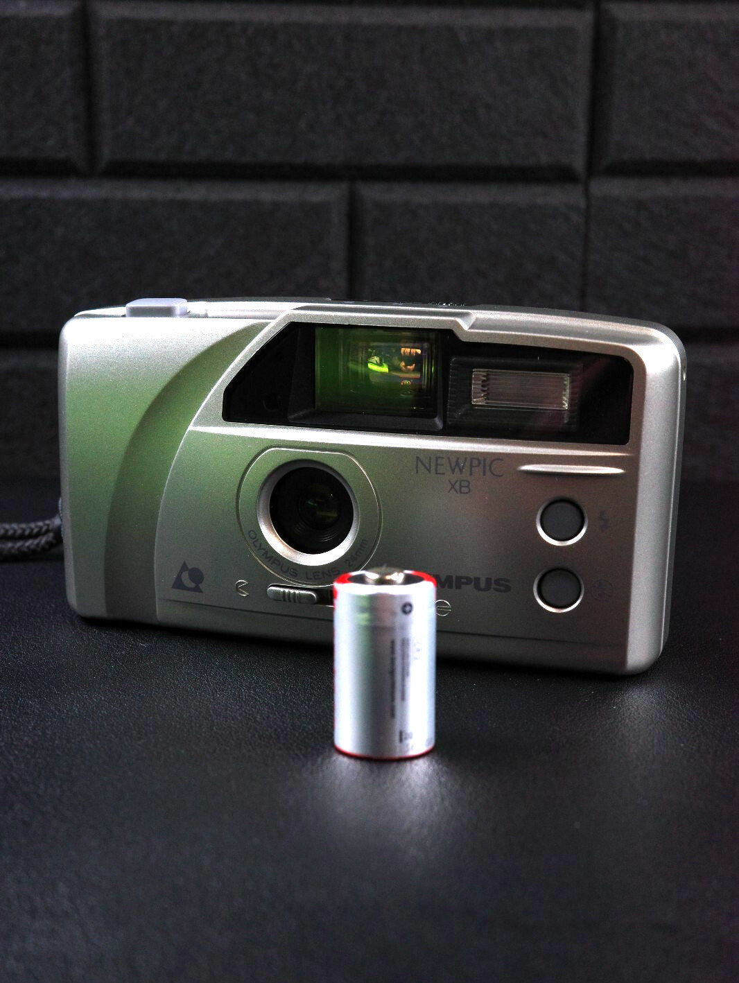 Olympus Newpic XB Vintage 1990's APS Film Camera + New Battery - Boxed & Working
