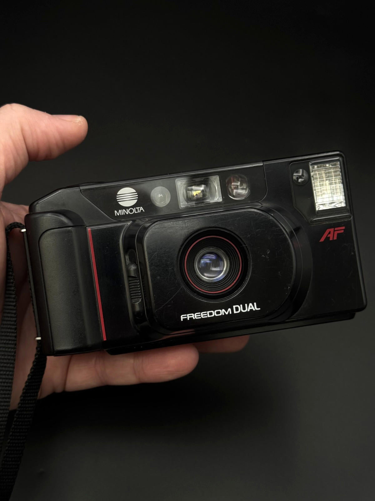 Vintage Minolta Freedom Dual 35mm Film Camera AF Point & Shoot 35mm - Working