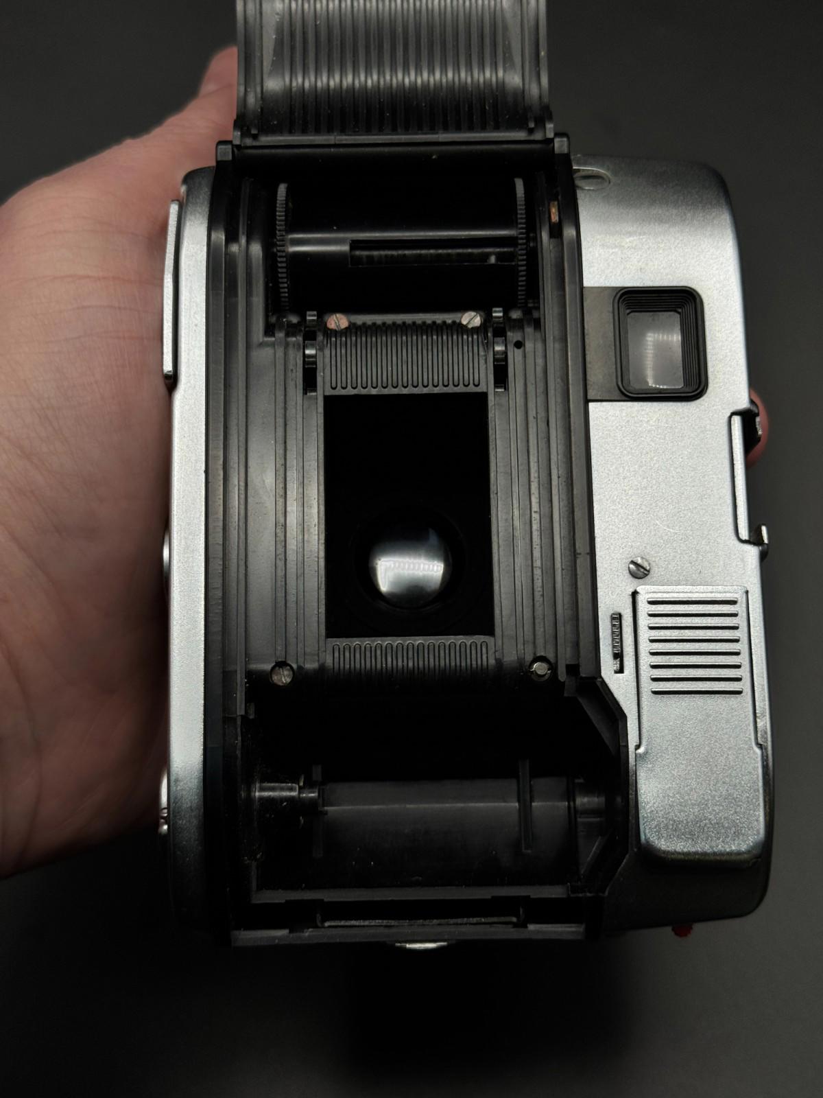 Balda Baldessa F 35mm Film Camera - Rare Vintage 1950's - Winds & Fires (M244)