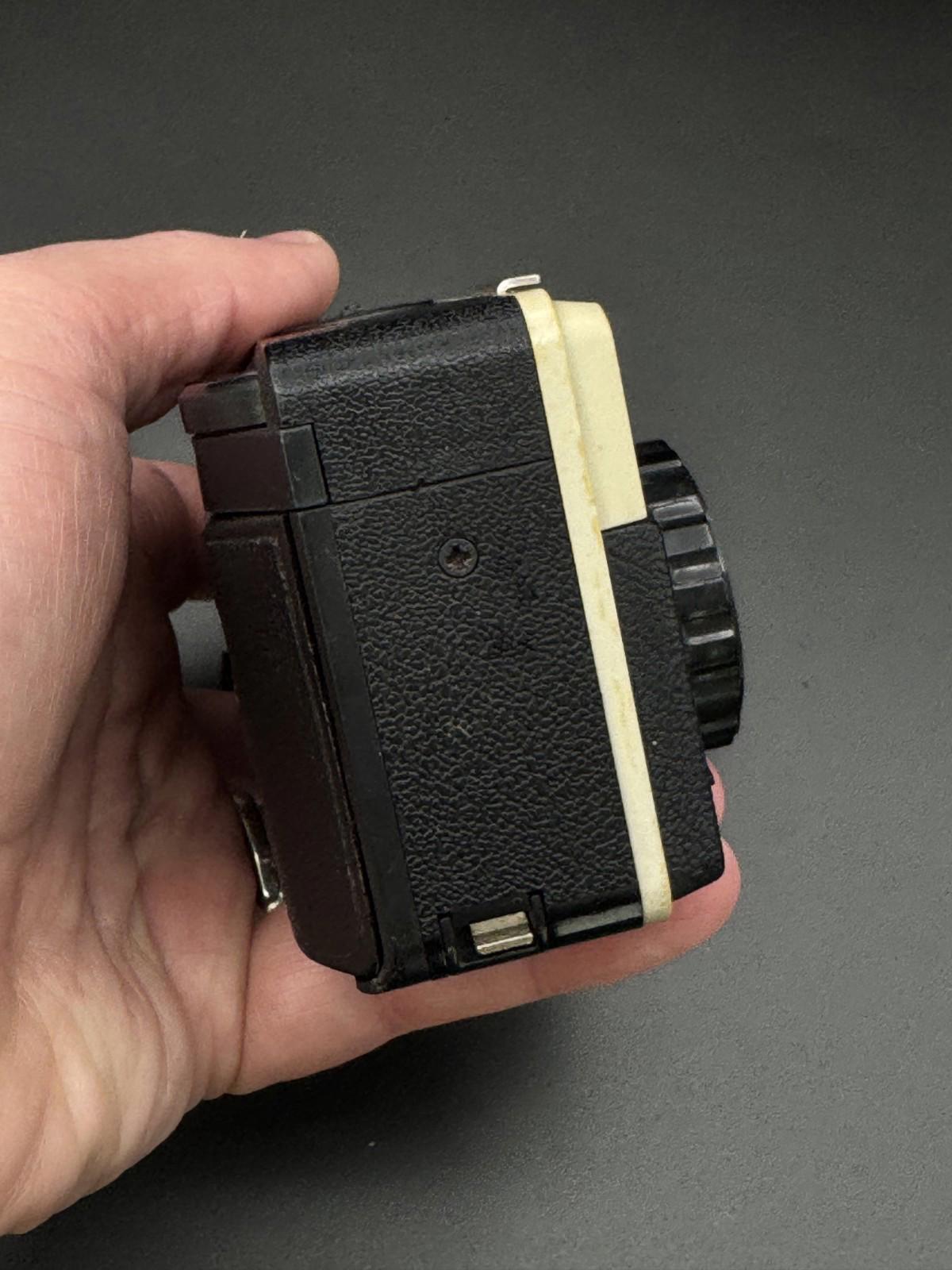 Working Vintage Kodak 77X Instamatic 126 Film Camera - 1970s Retro Collectable