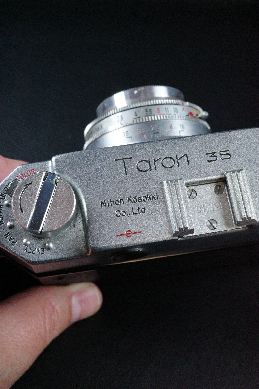 Taron 35 Vintage 1950's Camera + Case - Winds & Fires - Faulty Jammed Focusing Lever