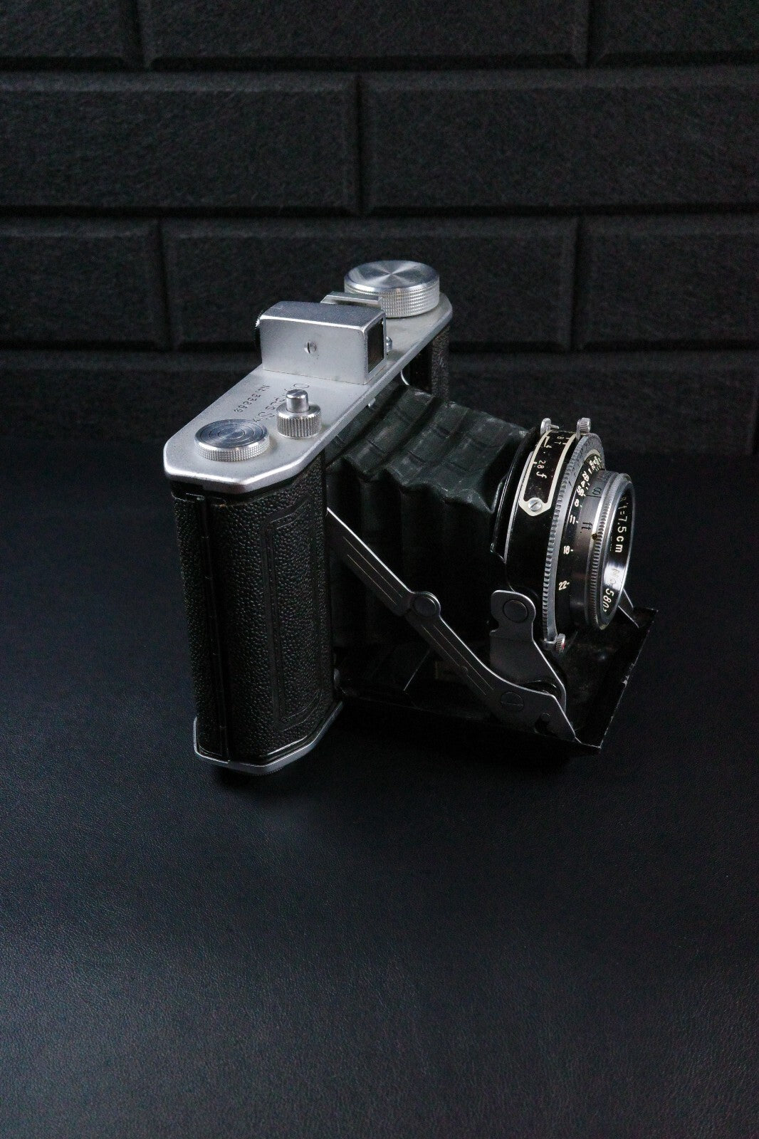 Olympus Six D.Zuiko 75mm f/3.5 6x6 Folding Film Camera Tested & Working