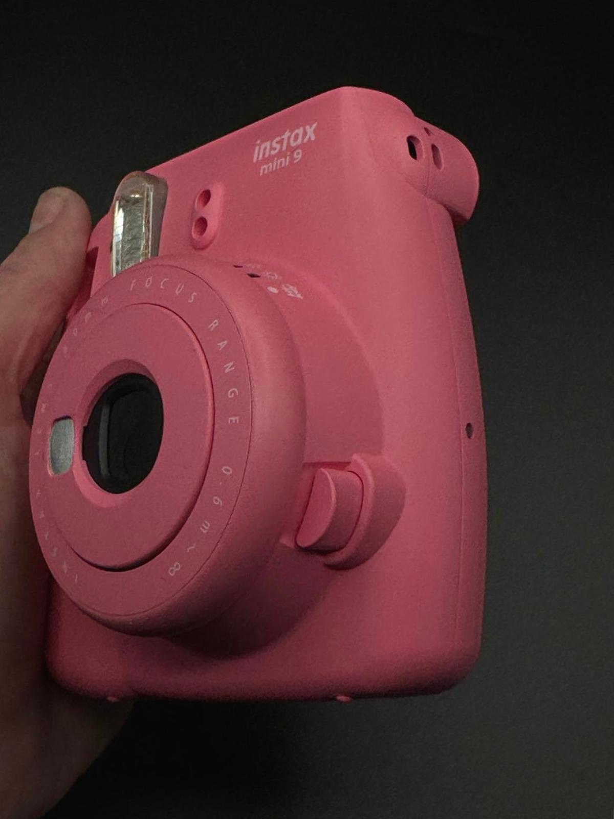 Fujifilm Instax Mini 9 Flamingo Pink Instant Camera - Works Perfectly (27)