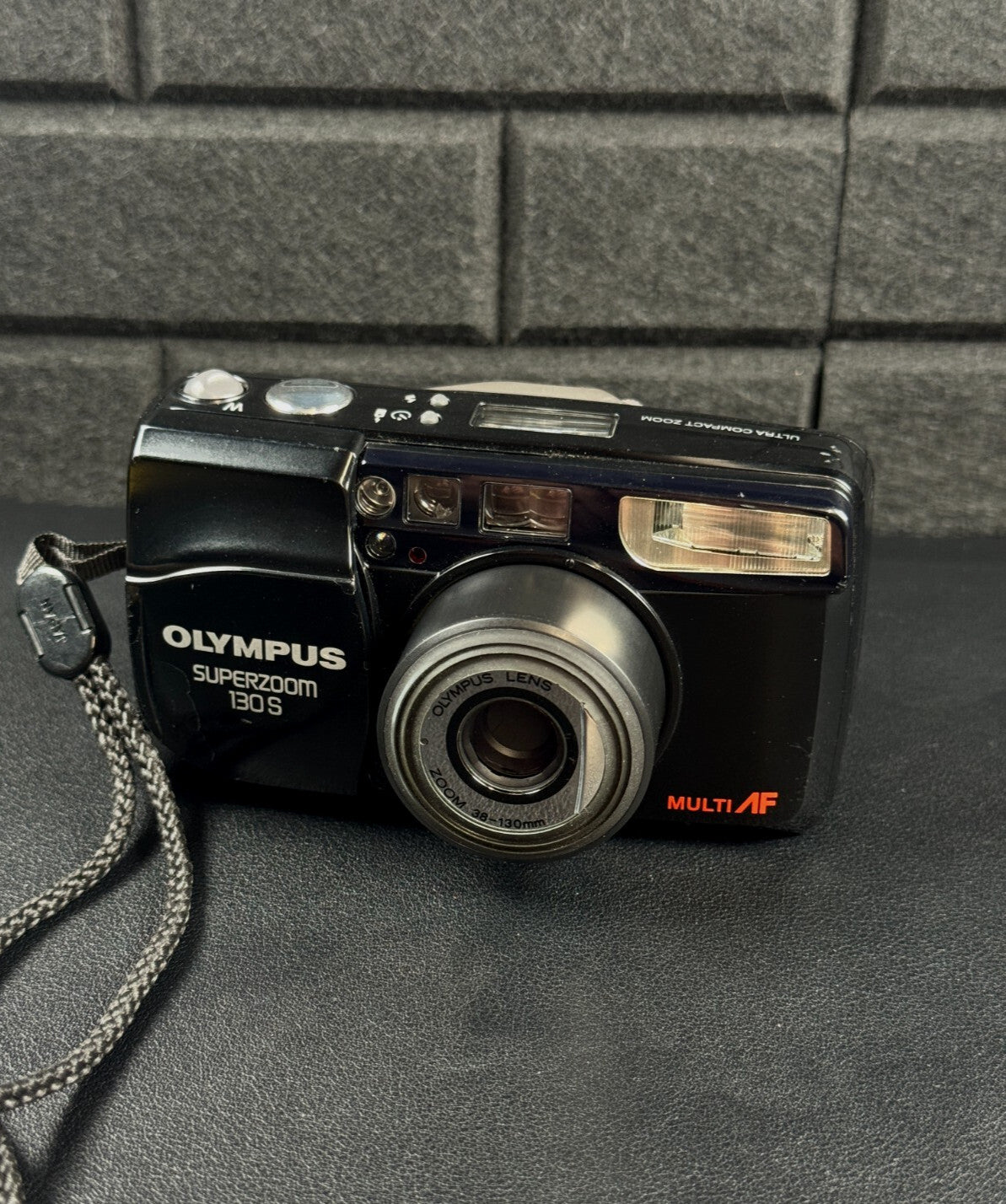 Olympus Superzoom 130 S 35mm Point & Shoot Compact Film Camera Tested & Working