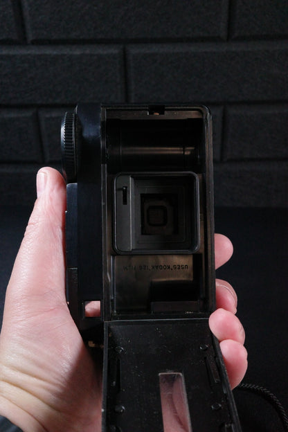 Vintage 1960's Kodak Instamatic 33 Film Camera - Made in England - Working