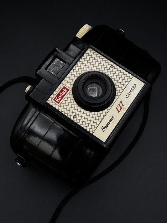 Fully Working Vintage Kodak Brownie Retro 127 Film Camera& Case