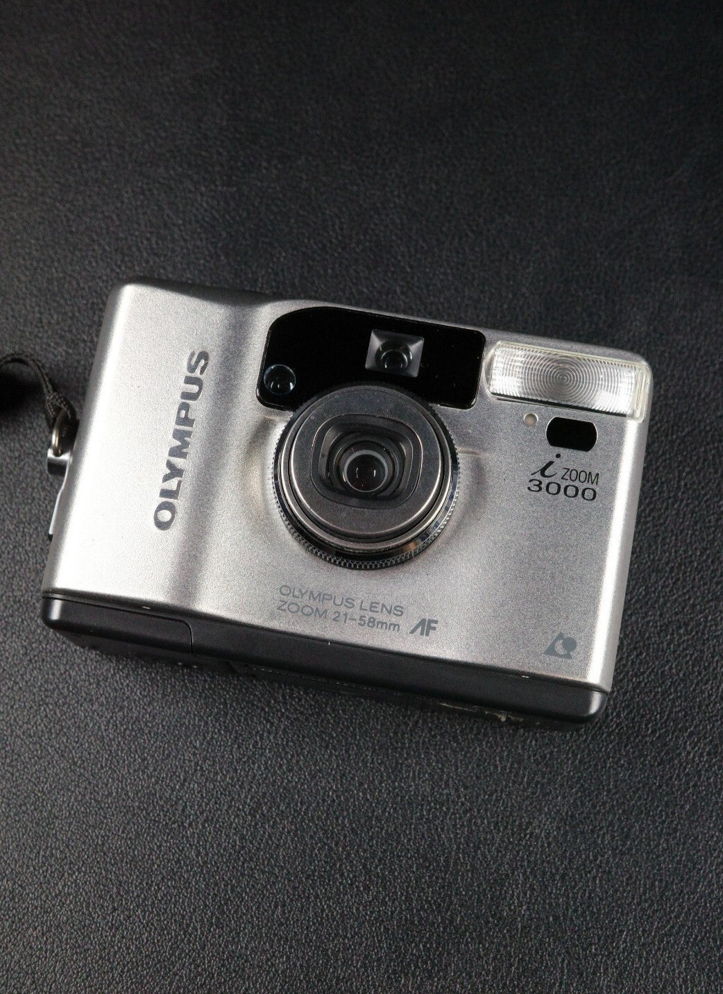 Olympus izoom 3000 Vintage 2000's APS Film Camera + New Battery Tested & Working