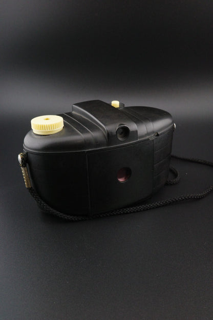 Vintage 1950's Kodak Brownie Bakerlite 127 Roll Film Camera - Tested & Working