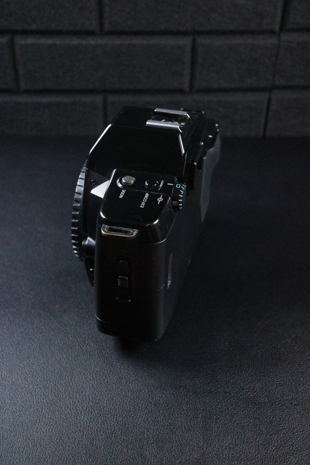 Canon EOS 650 Vintage 1980's 35mm SLR Film Camera Body Only - Tested & Working