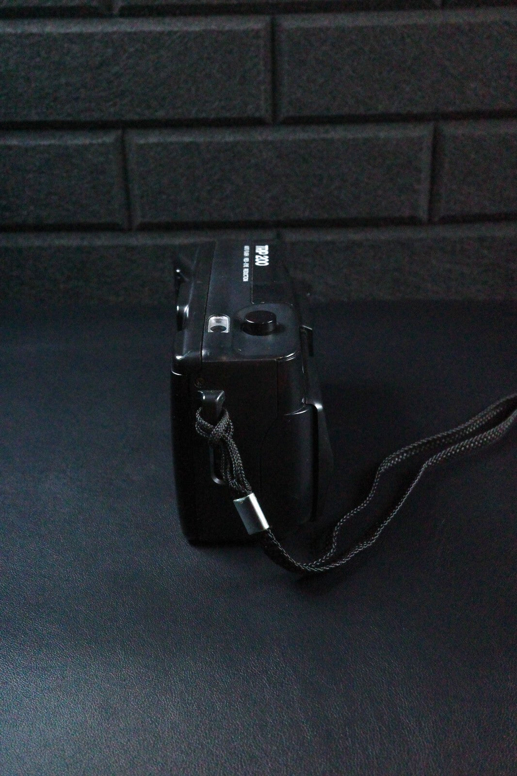 Olympus Trip 200 Vintage 1990's 35mm Point & Shoot Film Camera Tested & Working