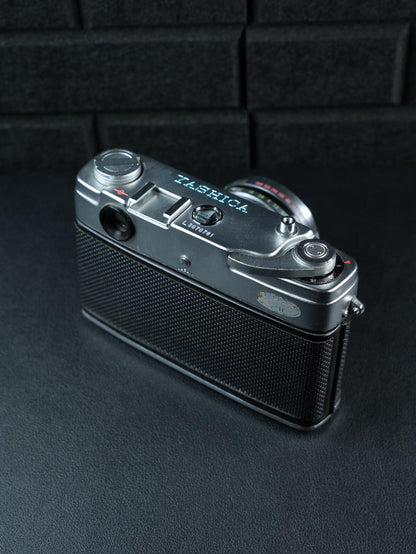 Yashica Lynx-1000 Vintage 1960's 35mm Film Rangefinder Camera - Faulty (Y511)