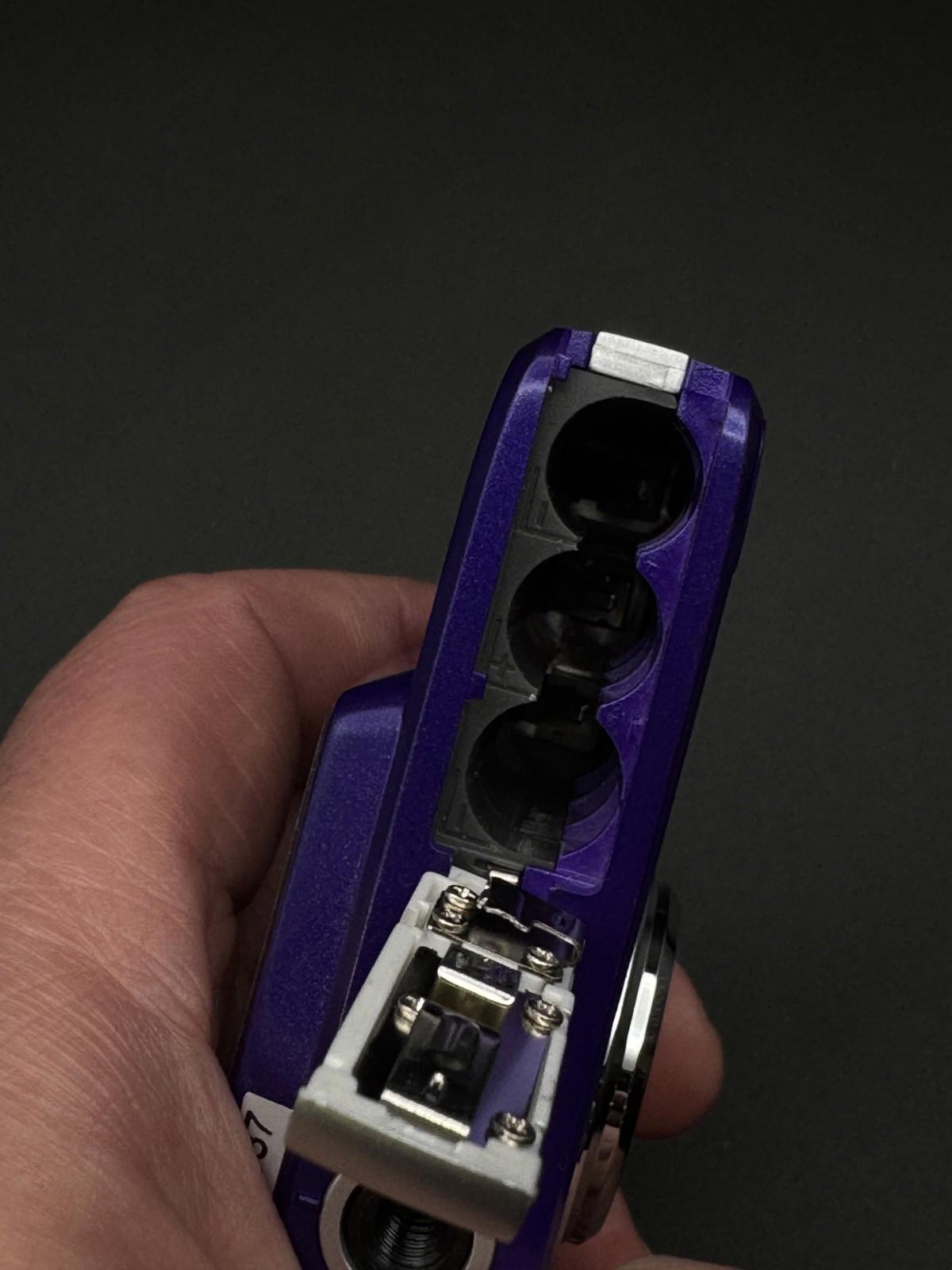 New & Boxed Vivitar Digital Camera Vivicam 9126 9.0MP Purple - Fully Working