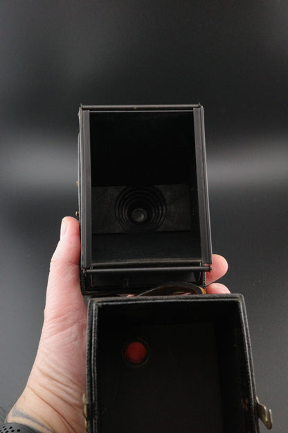 Vintage Kodak Six-20 Popular Brownie 620 Film Box Camera + Box Tested & Working