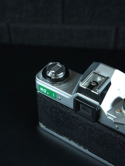 Praktica LTL Vintage 1970's 35mm SLR Film Camera Body Only - Faulty