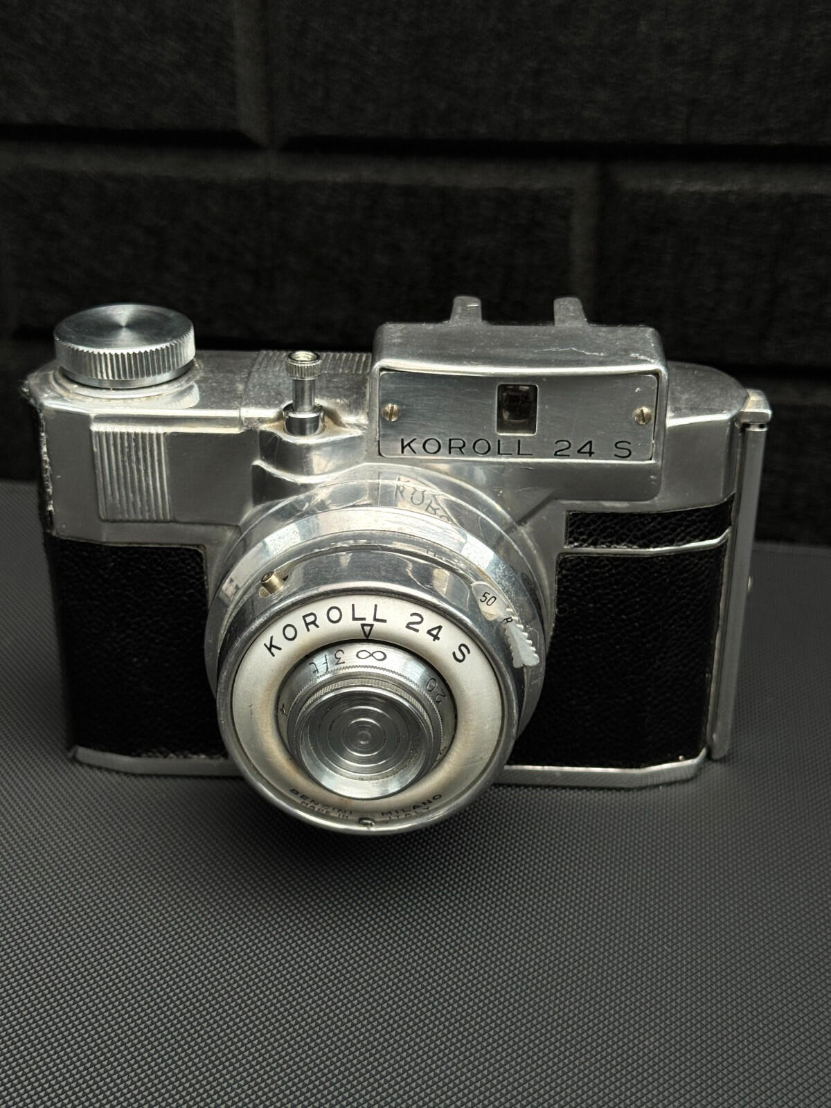 Bencini Koroll 24 S Vintage 1950's 120 Film Camera Winds & Fires (Read Details)