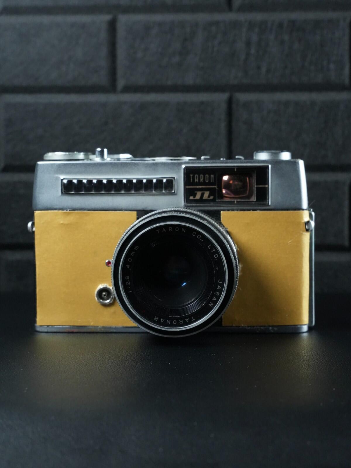 Taron JL Vintage 1960's 35mm Camera - Faulty, Spares, Repair or Display