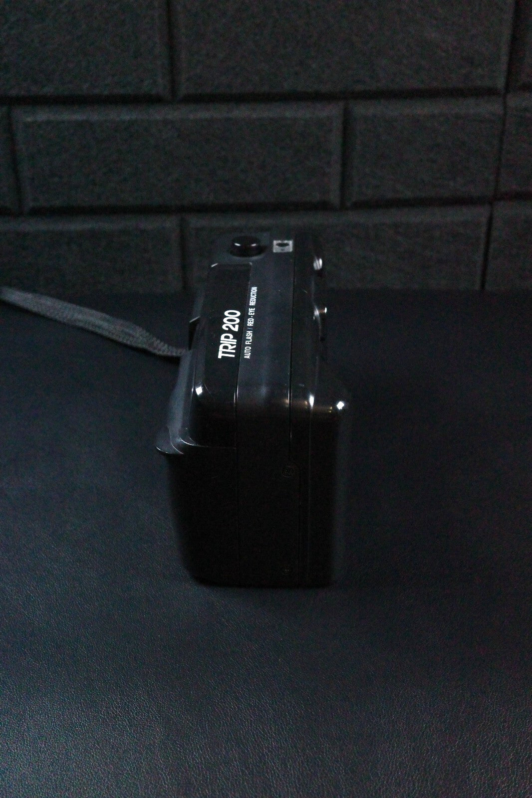 Olympus Trip 200 Vintage 1990's 35mm Point & Shoot Film Camera Tested & Working
