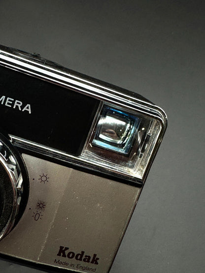 Vintage 1970's Kodak Instamatic 155X 126 Film Camera - Tested & Working (165)