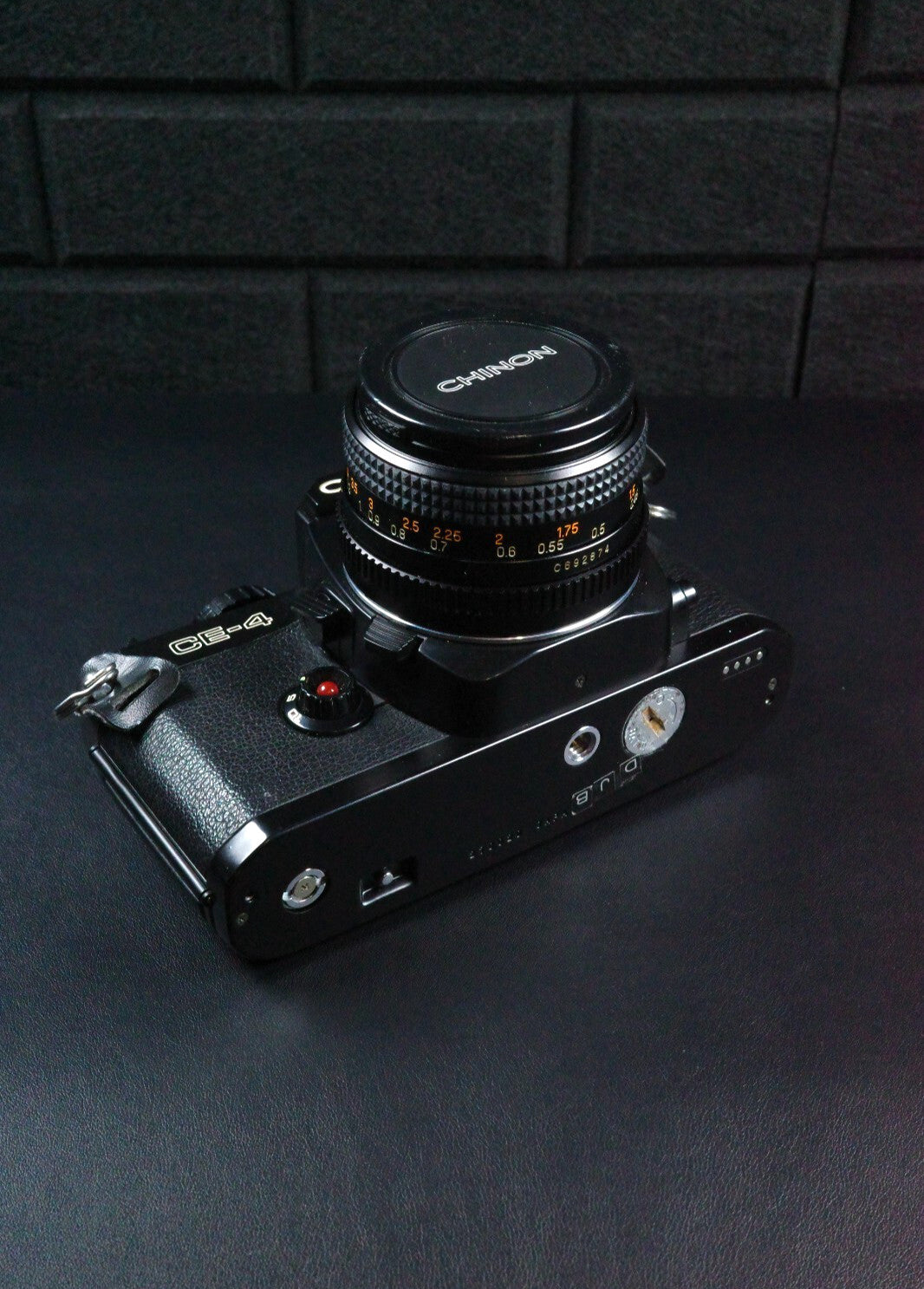 Chinon CE-4 SLR 35mm Film Camera + Auto Chinon 50mm 1 .7 Faulty Spares or Repair