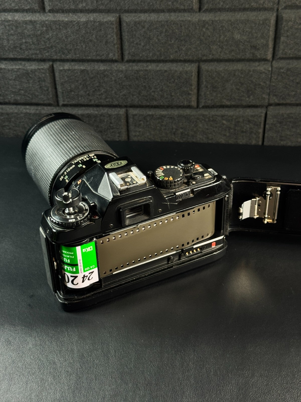 Nikon F-301 35mm Film SLR Camera + Tamron 35-200mm Zoom Lens - Tested & Working