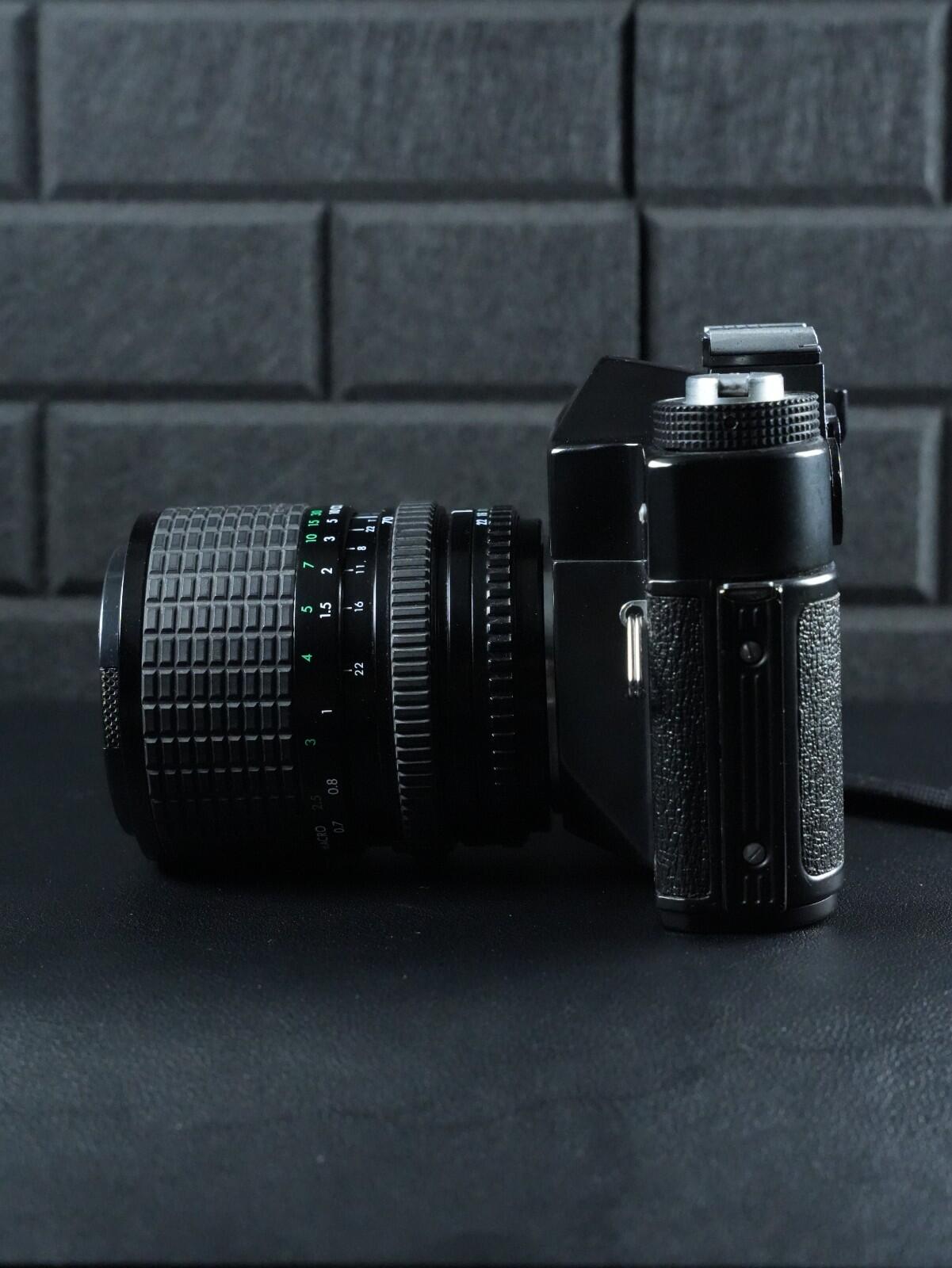 Zenit TTL Vintage 1980's 35mm Film Camera + Sigma 28-70mm (Faulty Light Meter)