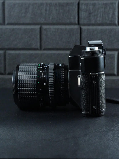 Zenit TTL Vintage 1980's 35mm Film Camera + Sigma 28-70mm (Faulty Light Meter)