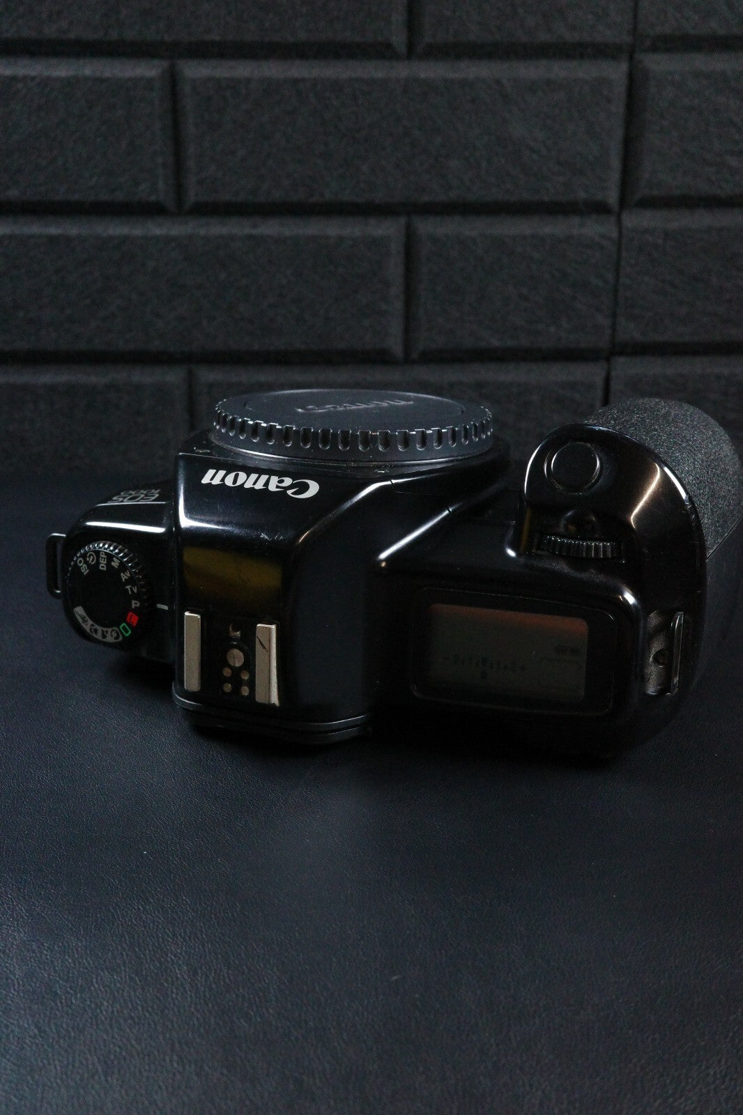 Canon EOS 1000 Vintage 1990's 35mm SLR Film Camera Body - Tested & Working