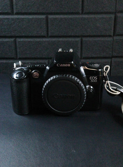 Canon EOS 500 Vintage 1990's SLR 35mm Film Camera Body - Film Tested & Working