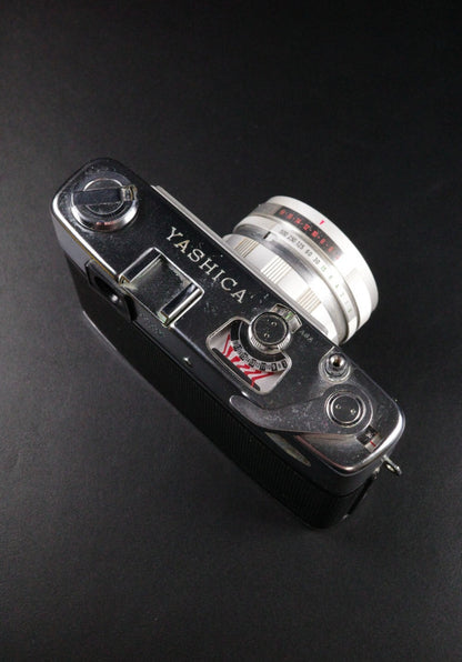 Yashica Minister III Vintage 1960's 35mm Rangefinder Camera & Case - Working