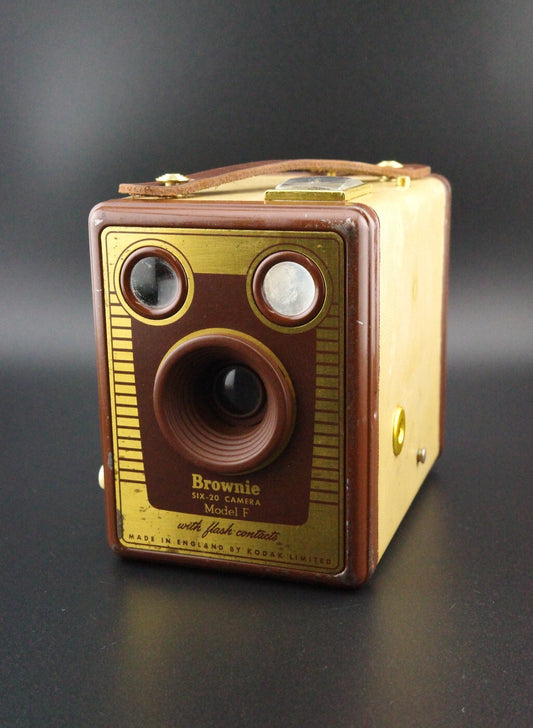 Kodak Six-20 Brownie Model F Brown Vintage 620 Film Camera - Tested & Working