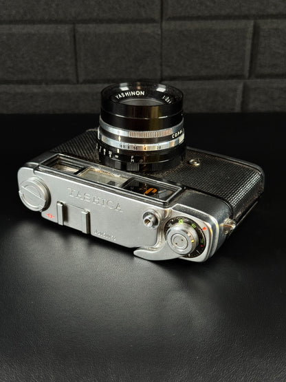 Yashica J Vintage 1960's 35mm Film Rangefinder Camera + Case - Tested & Working