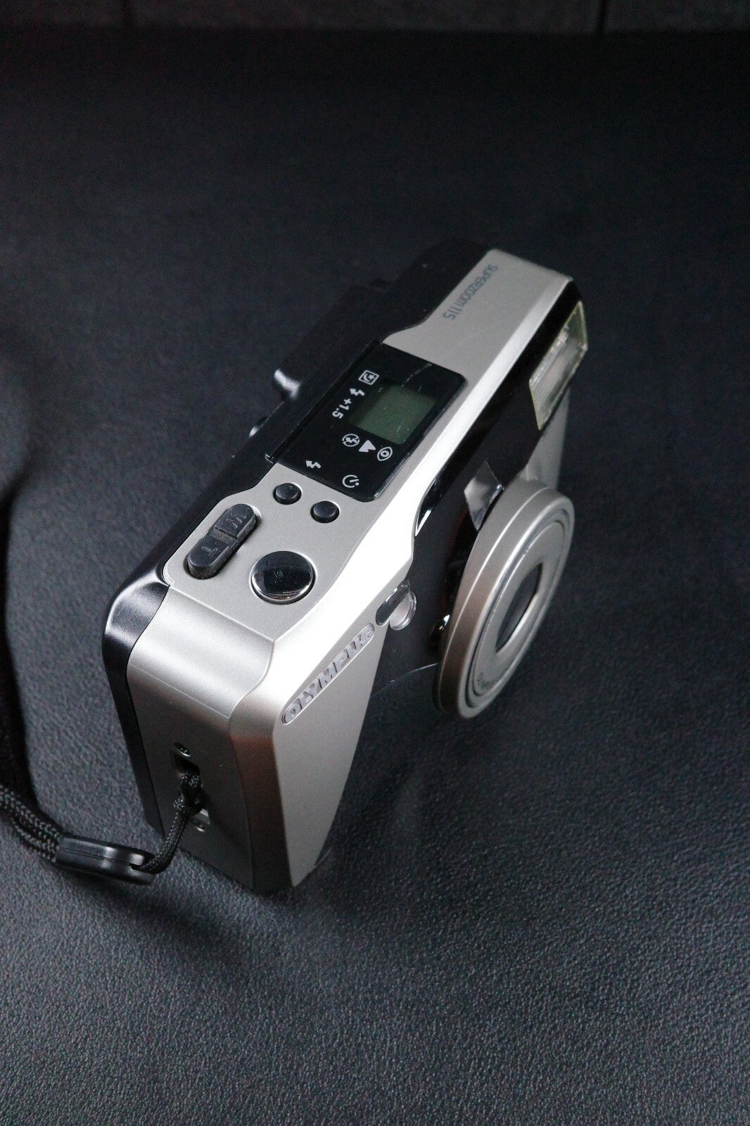 Olympus SuperZoom 115 Vintage 1990's Compact 35mm Film Camera Tested & Working