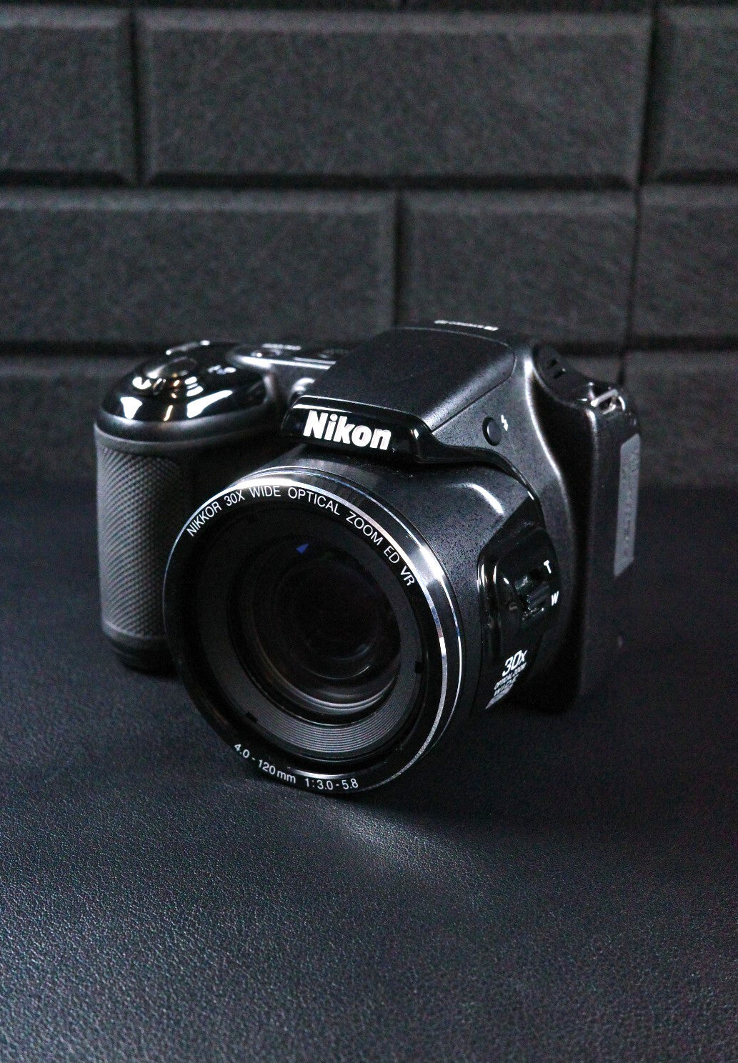 Nikon Coolpix L820 Digital Bridge Camera 16.1MP 30x Optical Zoom - Fully Working